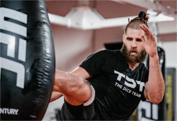 Jiri Prochazka works out ahead of UFC 275